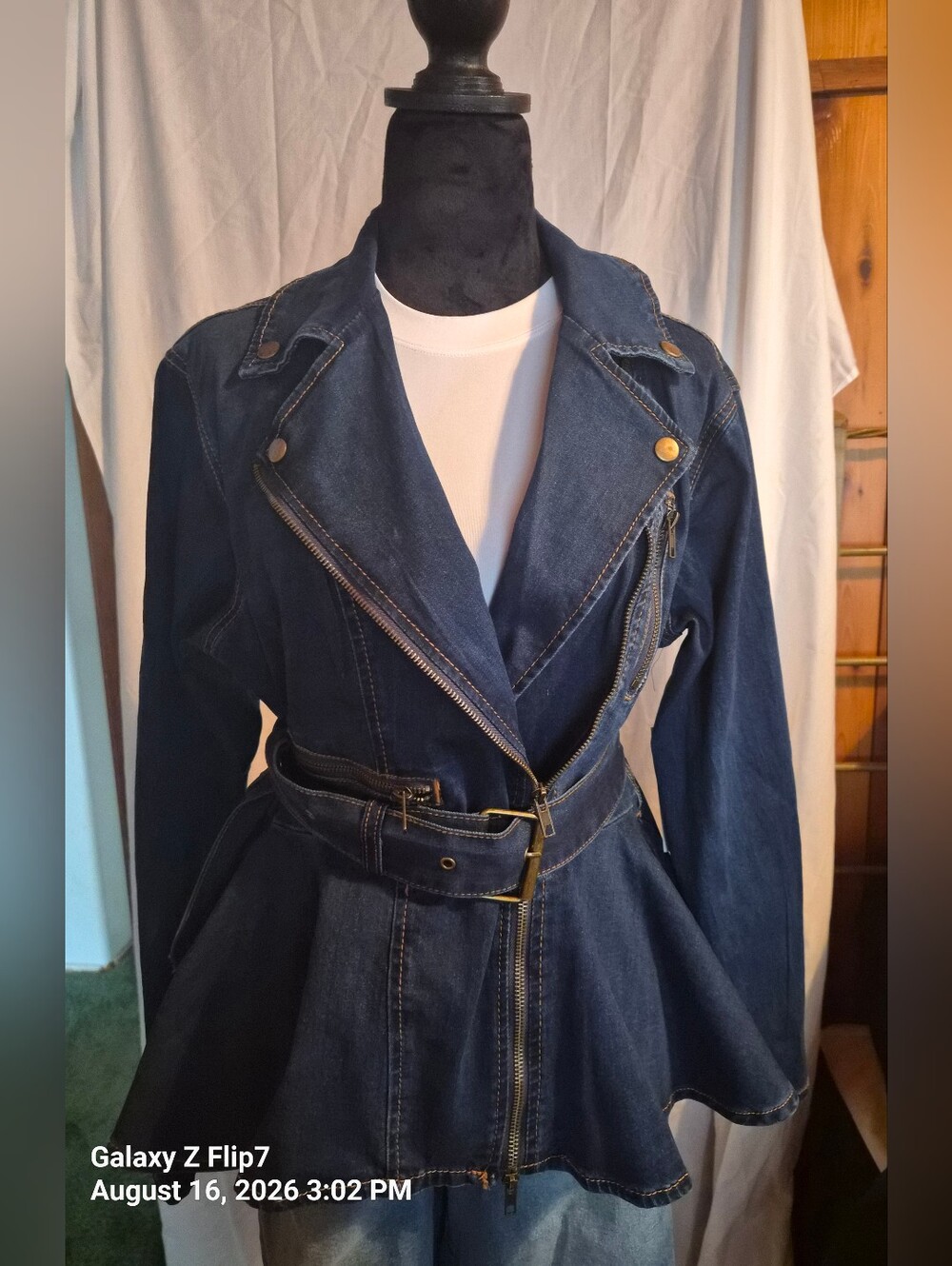 Venus Dark Blue Denim Peplum Zip-Belt Jacket Sz Large Nwt - Picture 2 of 9